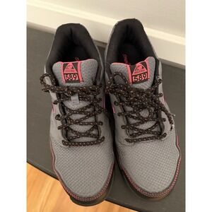 Size 10.5 - New Balance 589 Composite Toe Gray/Pink